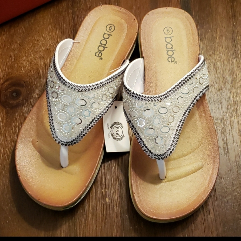 3 PAIR SET Dana Black, Brown, & White Jeweled Thong Flip Flops - Picture 9 of 12